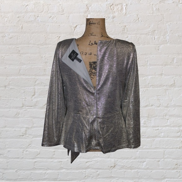 Adrianna Papell Silver Blouse - Picture 4 of 6